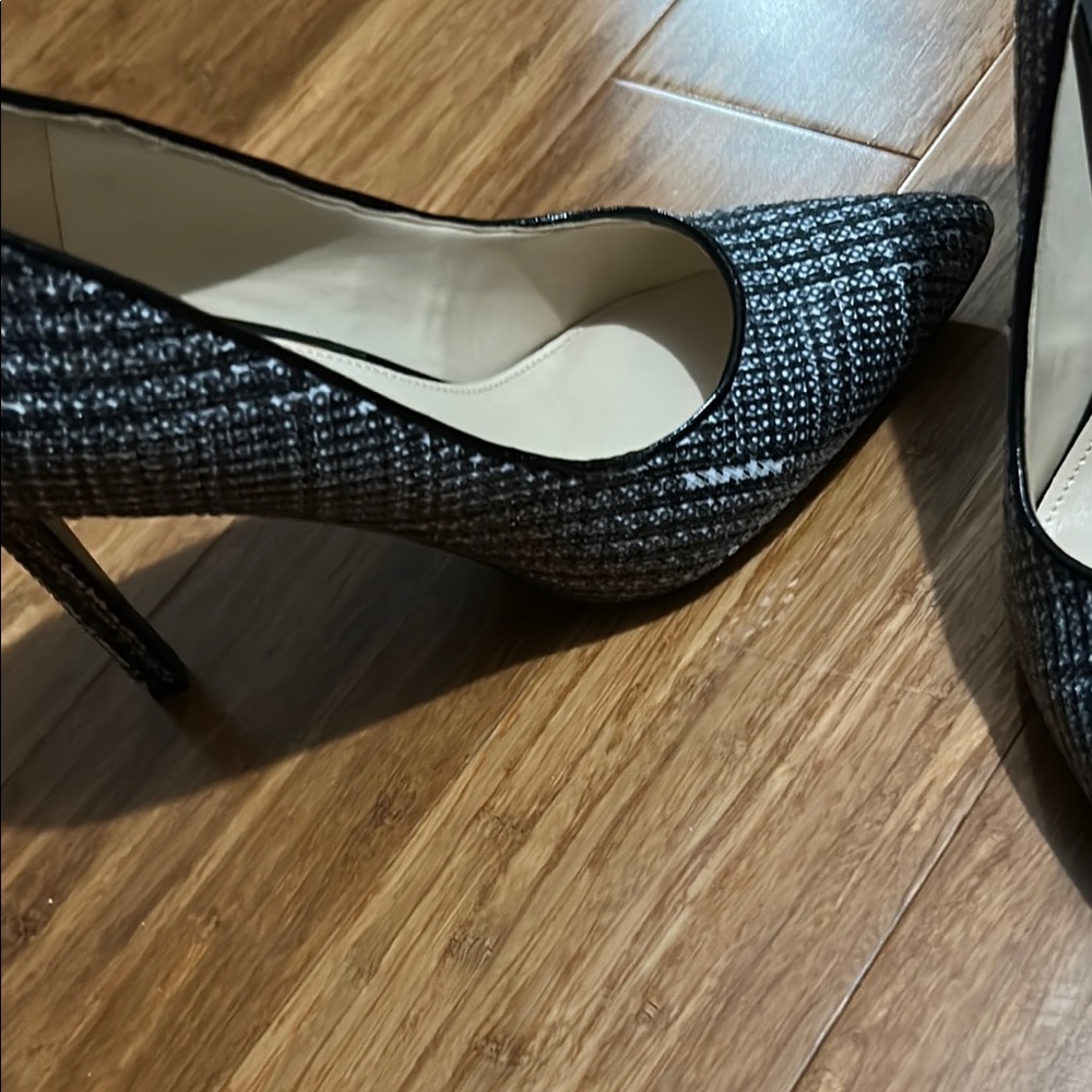 Nine West Black and White Heels with Classic Design Women’s Size 8 Pumps Heels - Picture 15 of 16